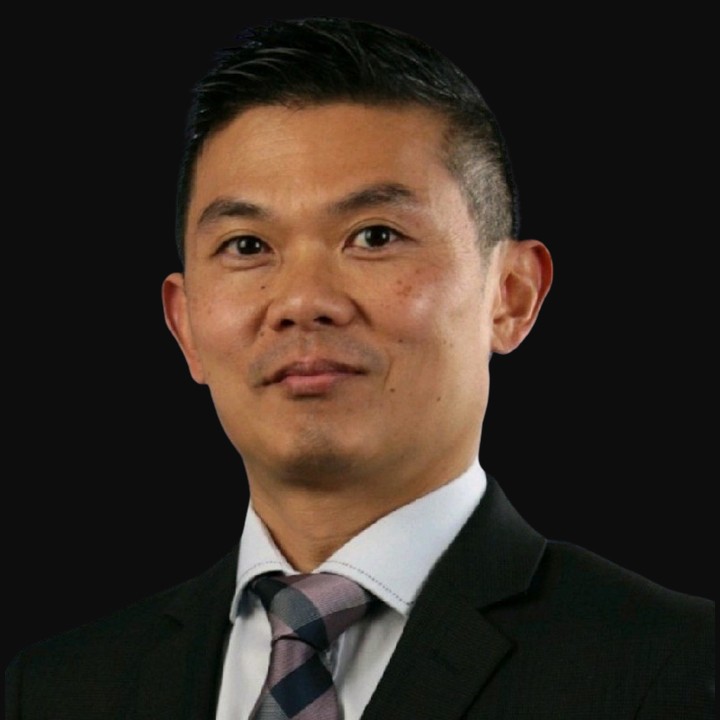 Ray Loh Black background